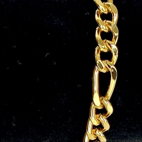 14K Gold Plated Figaro Link Chain Bracelet 8mm x 8 inches - Picture 2 of 4